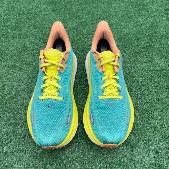 HOKA ONE ONE CLIFTON 9 - Women’s Running Shoes - SIZE 8B - Picture 3 of 10